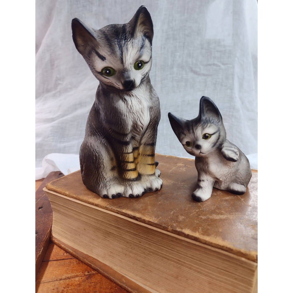 Vintage Ceramic Grey Tabby Cat and Kitten Figurine Set‎ Hand Painted Green Eyes